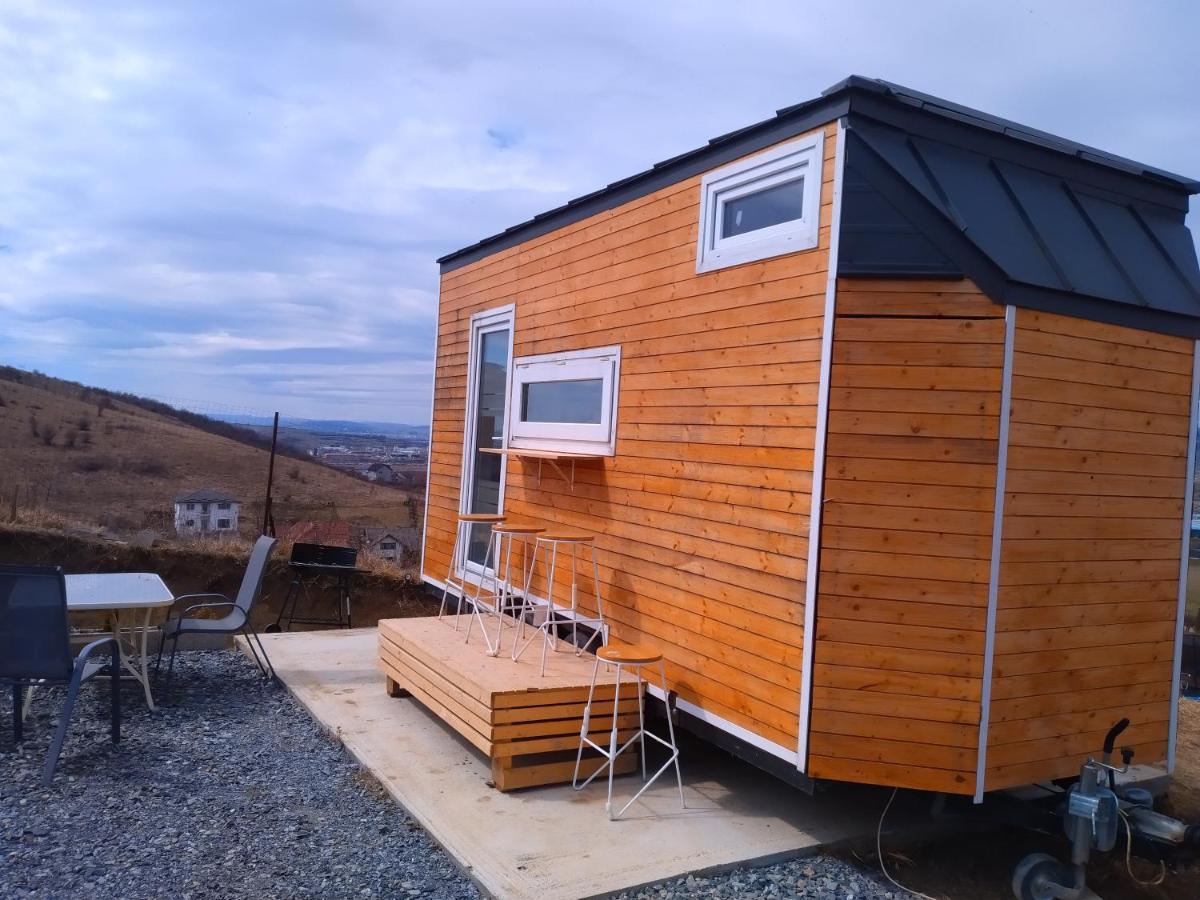 בית נופש Tiny House Cluj With Jacuzzi *